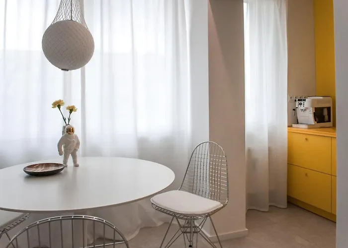 Jupiter Silesian Place